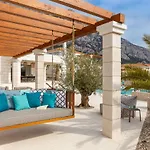 Βίλα Luxury Salvina