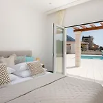 Luxury Salvina Βίλα