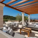 Luxury Salvina Βίλα *