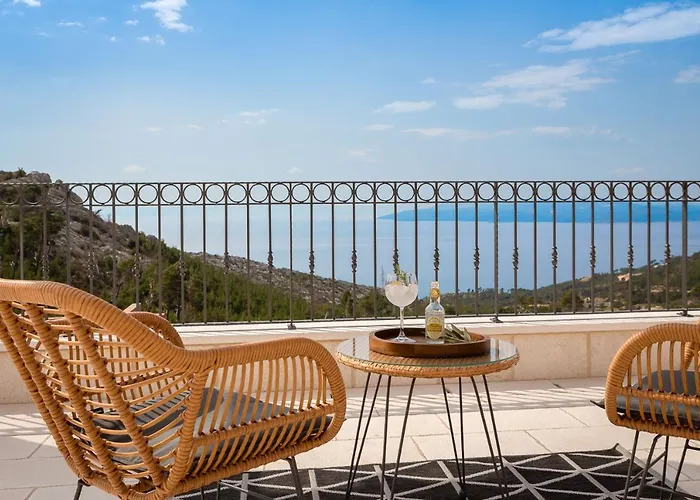 Luxury Salvina Vila Makarska