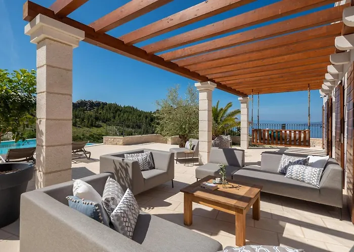 Luxury Salvina Vila *