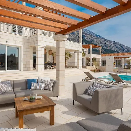 Luxury Salvina Villa Makarska